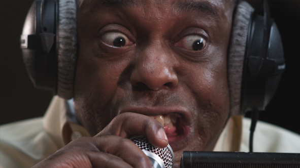 Ignacio Uriarte, « The History of the Typewriter Recited by Michael Winslow », film HD sur support BluRay, 20' 52'', 2009, courtoisie Galerie Nogueras-Blanchard, Barcelona/Madrid